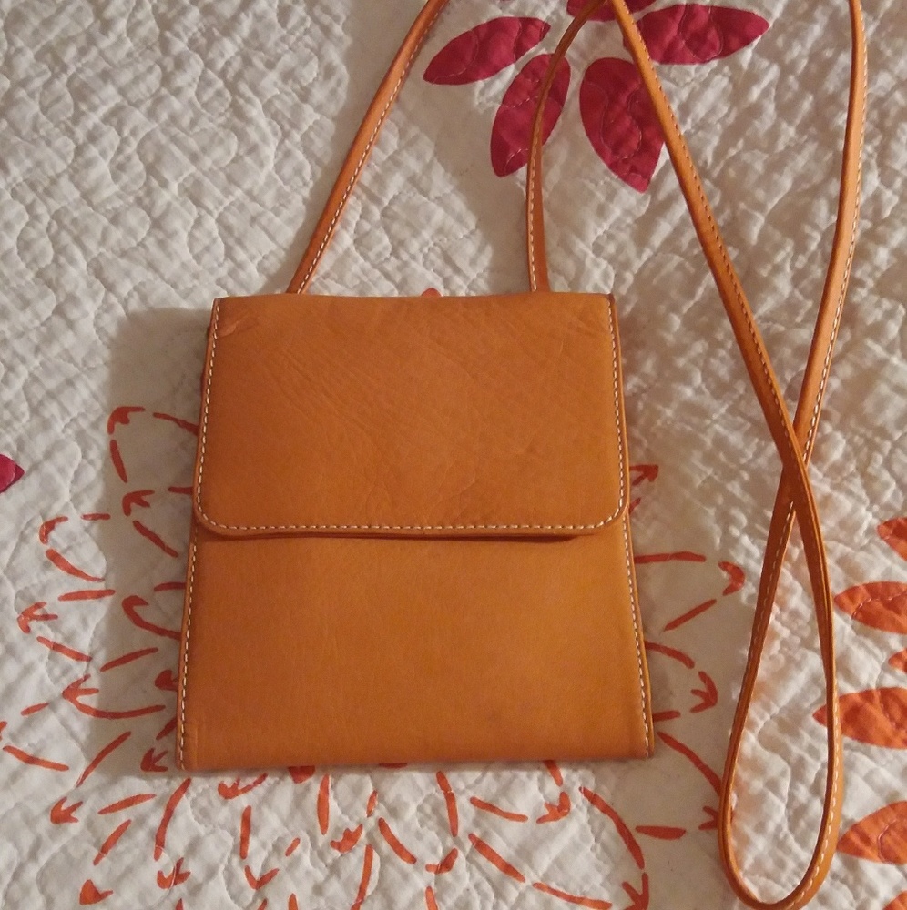 Cross-Body - image 1